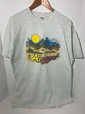 Vintage fruit of the loom Arizona Road Runner shirt